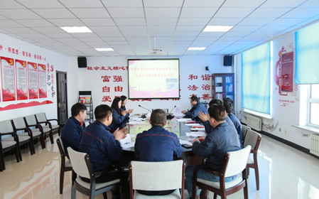 標(biāo)題：華德牧草公司團(tuán)支部召開(kāi)主題教育專題組織生活會(huì)暨團(tuán)員教育評(píng)議會(huì)議
瀏覽次數(shù)：785
發(fā)表時(shí)間：2024-02-02